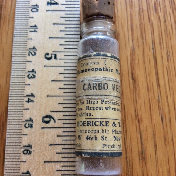 Vintage Homeopathic 24 Glass Bottles. - Picture 5 of 12